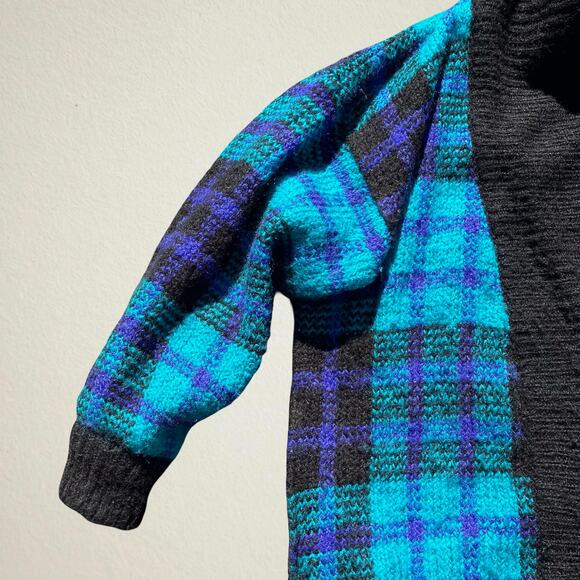 Vintage 1980s men’s blue plaid cardigan sweater shawl collar, retro prep grunge - Picture 3 of 10